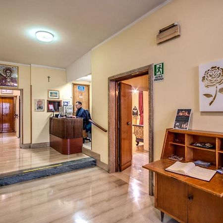 Готель Casa Per Ferie Ravasco San Pietro Рим Екстер'єр фото
